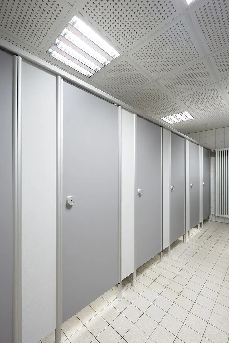 WC partition VK13 made of 13mm HPL solid core panels