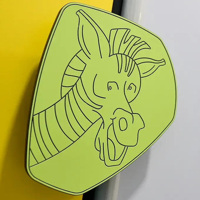 Door handle zebra