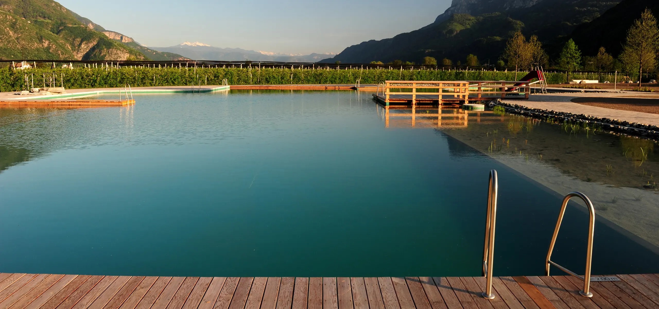 Ecological swimming pool Gargazon